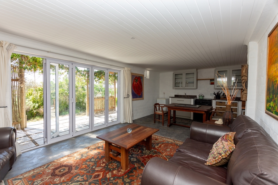 2 Bedroom Property for Sale in Laaiplek Western Cape